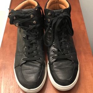 Express Men’s Black shoes